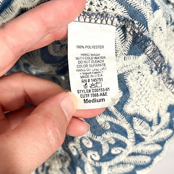 Peach Love Women's Dress Chambray Embroidered Size M Knee Length - Picture 6 of 6